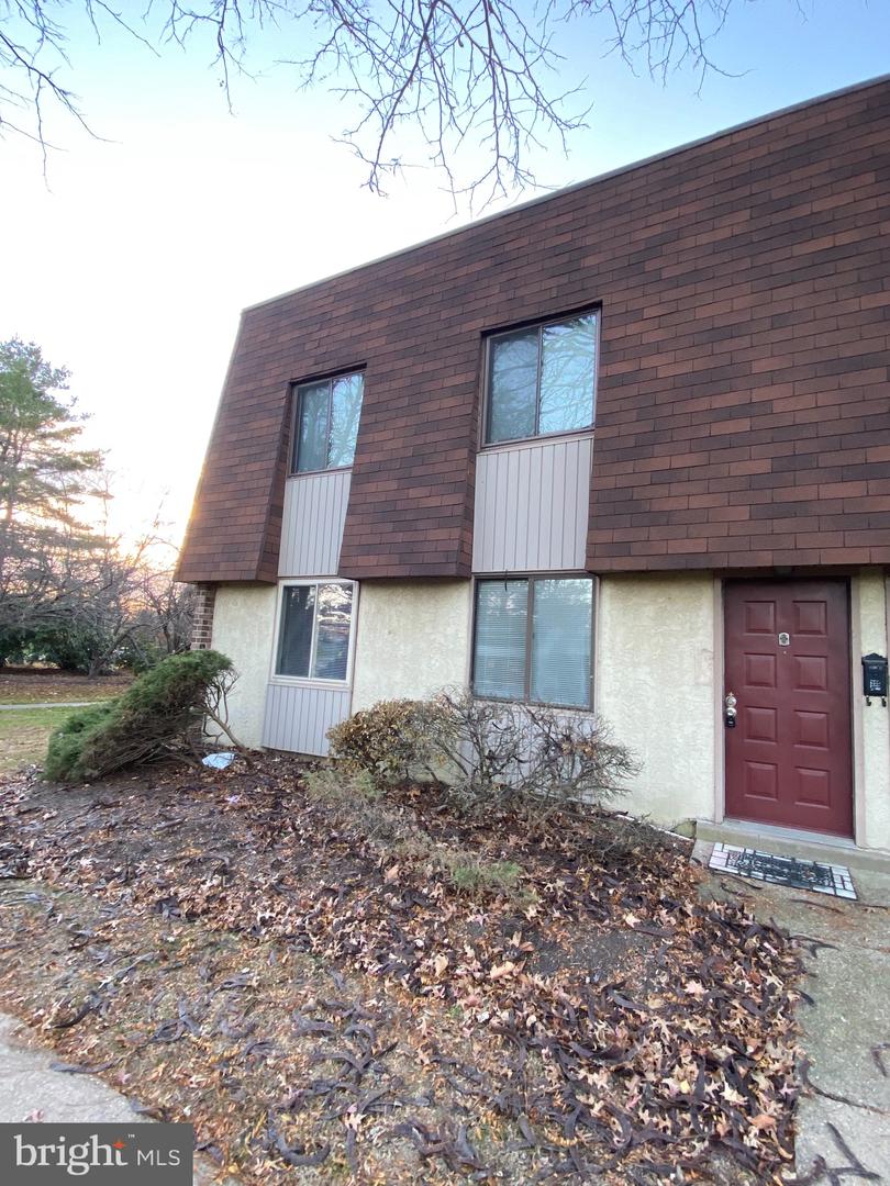 4600-a Acton Ct #a Property Photo
