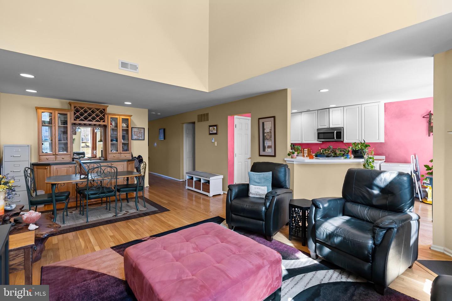 5089 Beacon Hill Ct Property Photo 10