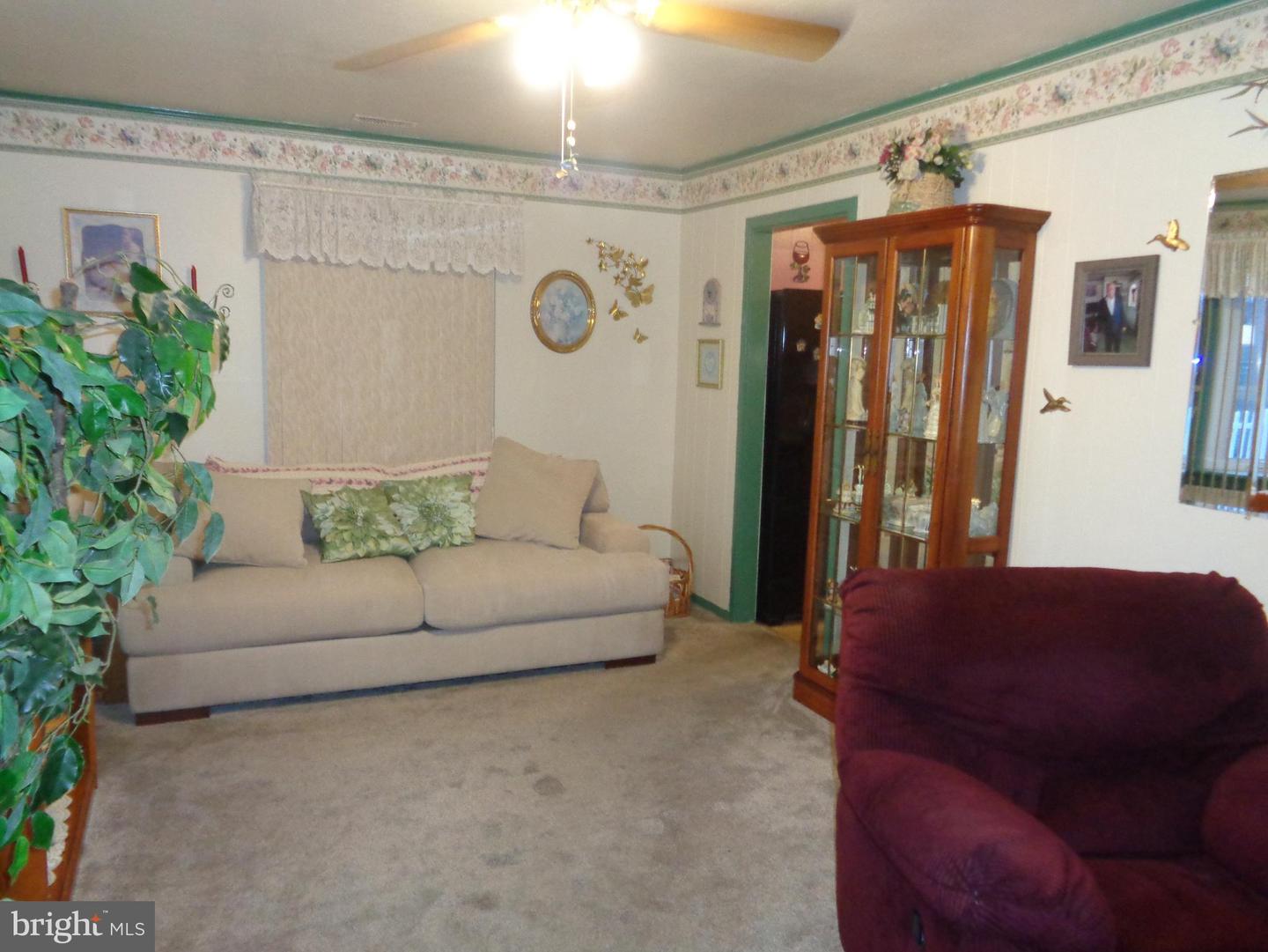 1719 Susan Ave Property Photo 7