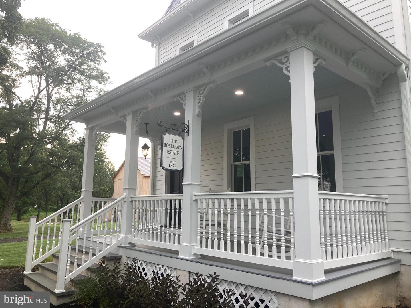 1948 Forest Grove Rd Property Photo 4