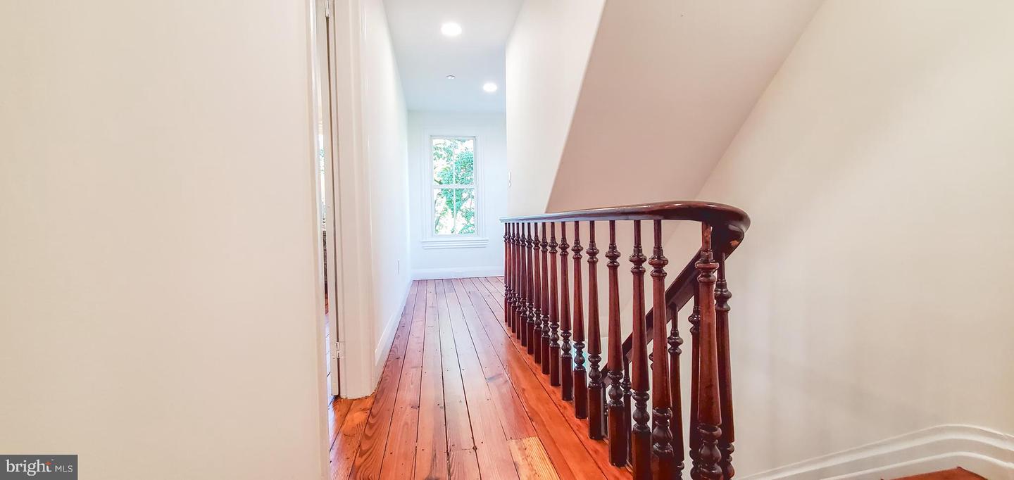 1948 Forest Grove Rd Property Photo 27