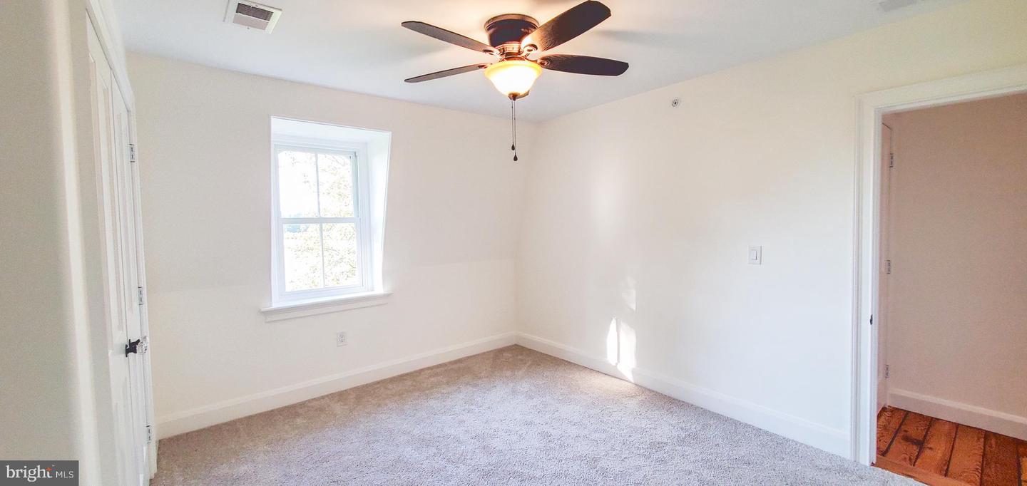 1948 Forest Grove Rd Property Photo 41