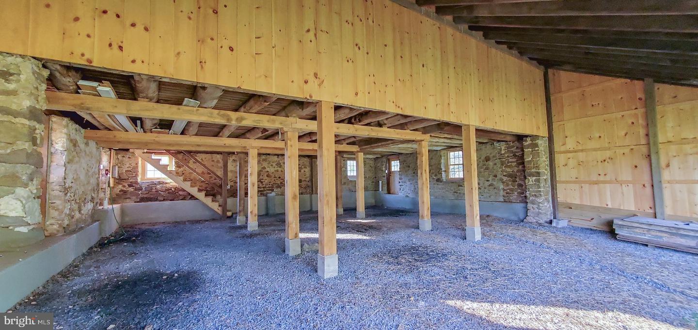 1948 Forest Grove Rd Property Photo 57