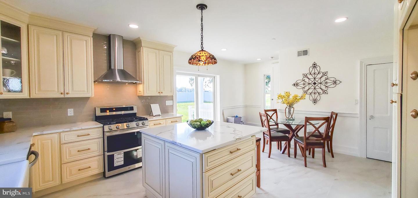 1948 Forest Grove Rd Property Photo 85