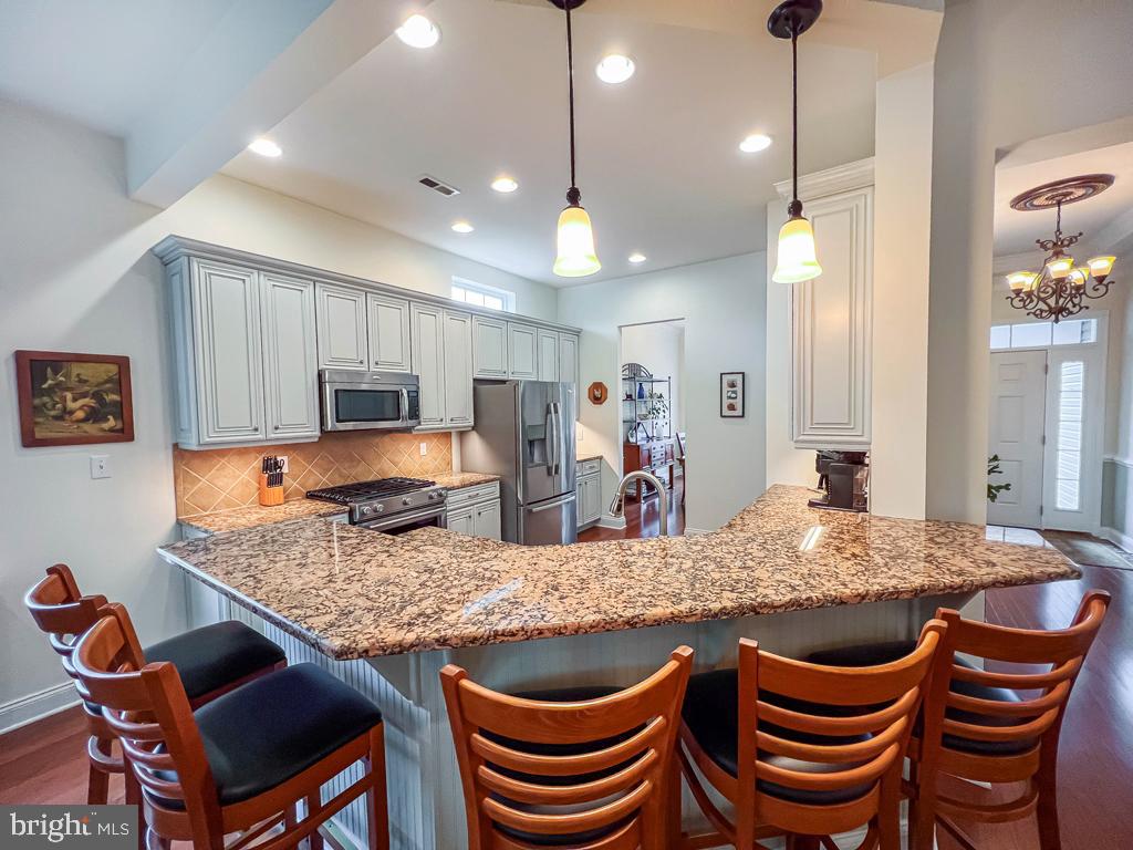 1673 Manion Way Property Photo 8