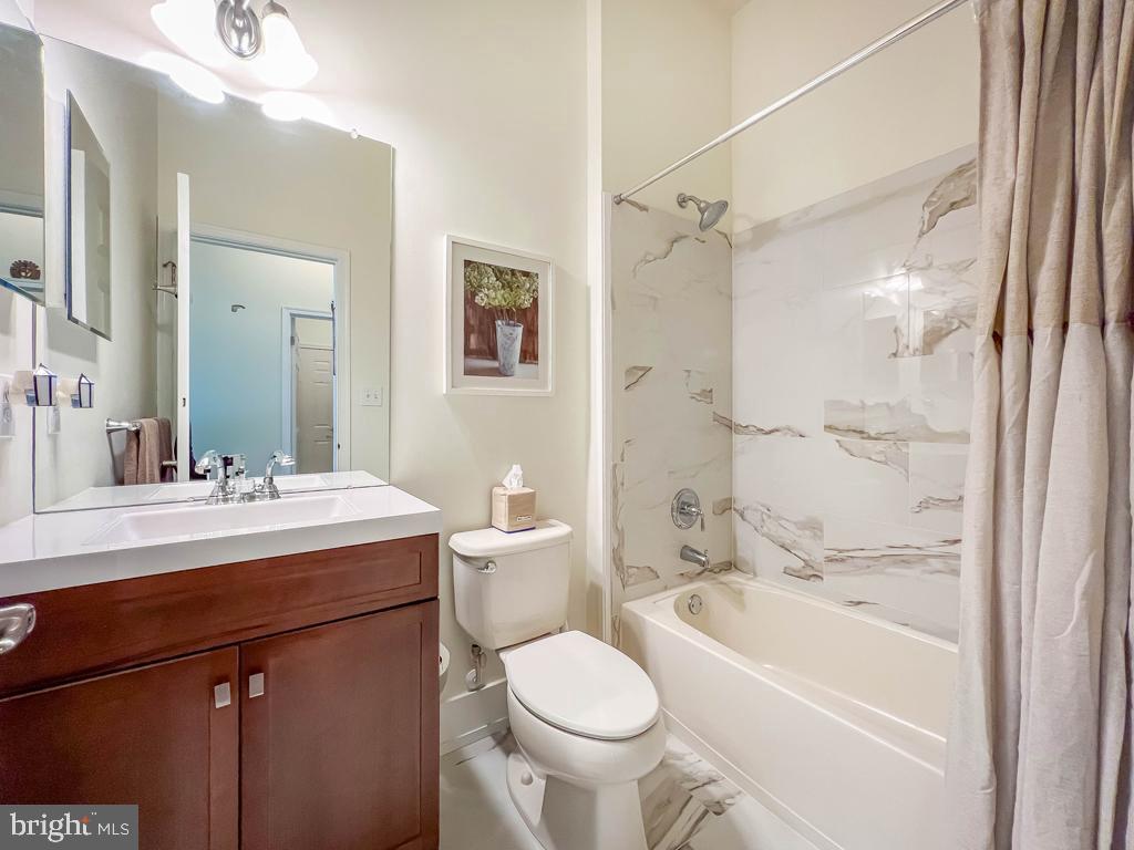 1673 Manion Way Property Photo 23