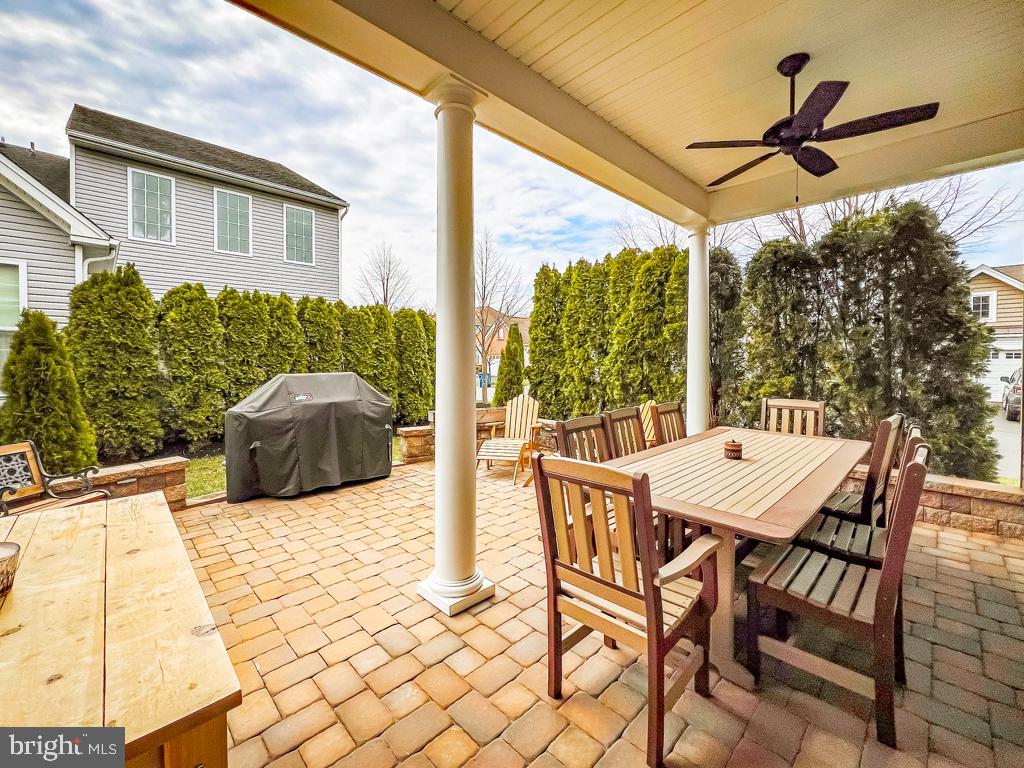 1673 Manion Way Property Photo 32