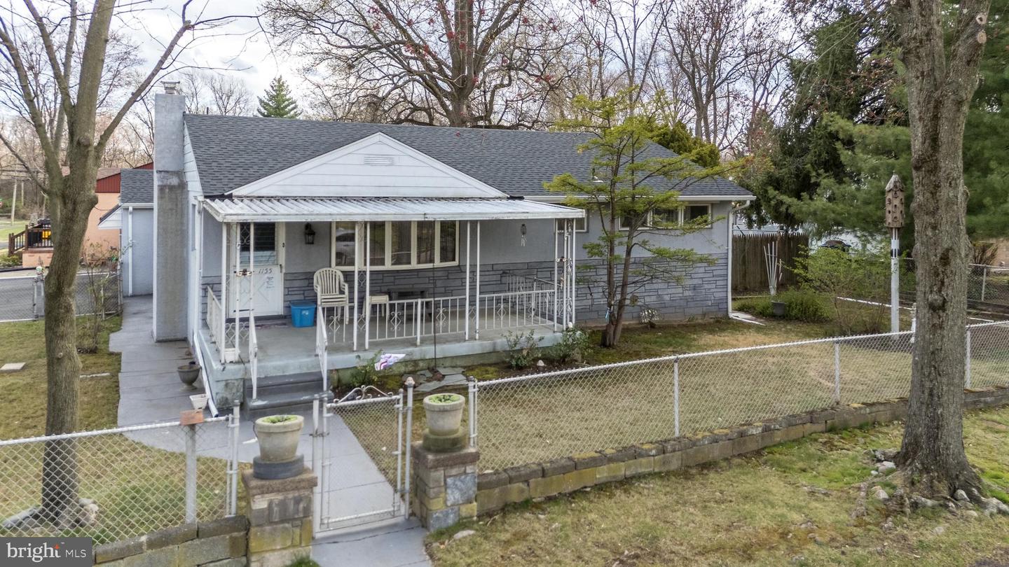 1155 Highland Ave Property Photo
