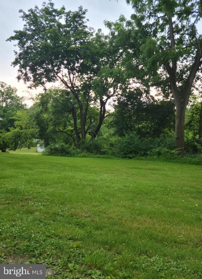 2617 County Line Rd Property Photo 2