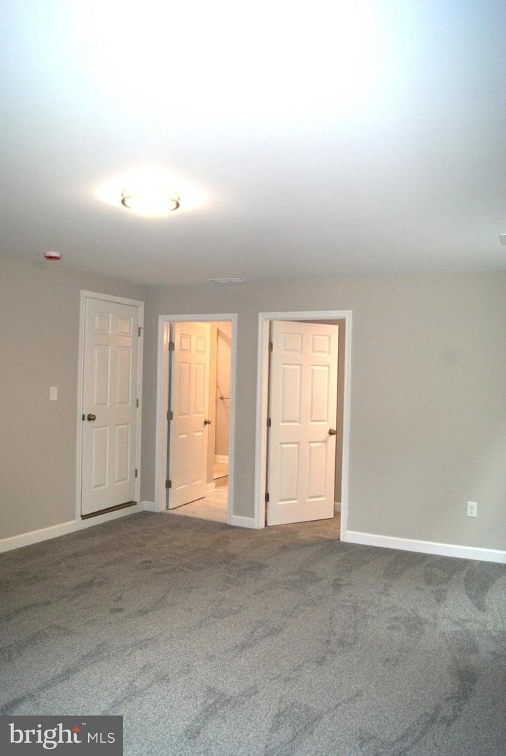3702 Nichol St Property Photo 26