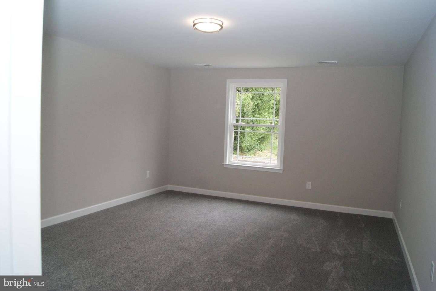 3702 Nichol St Property Photo 34