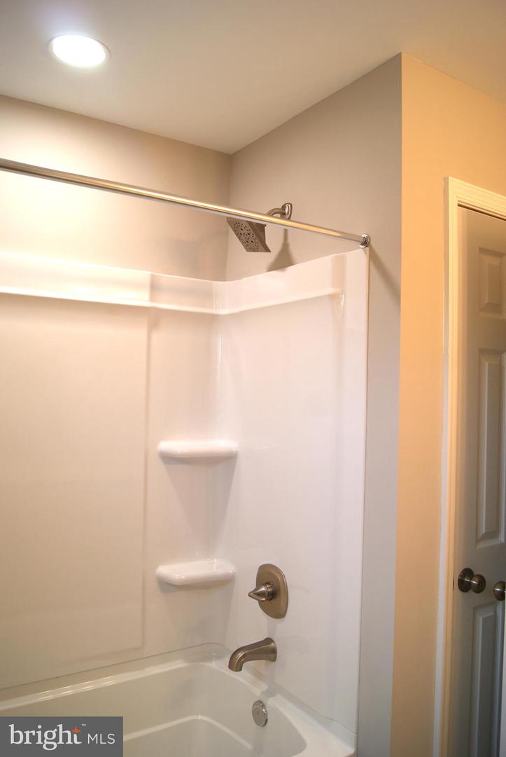 3702 Nichol St Property Photo 57