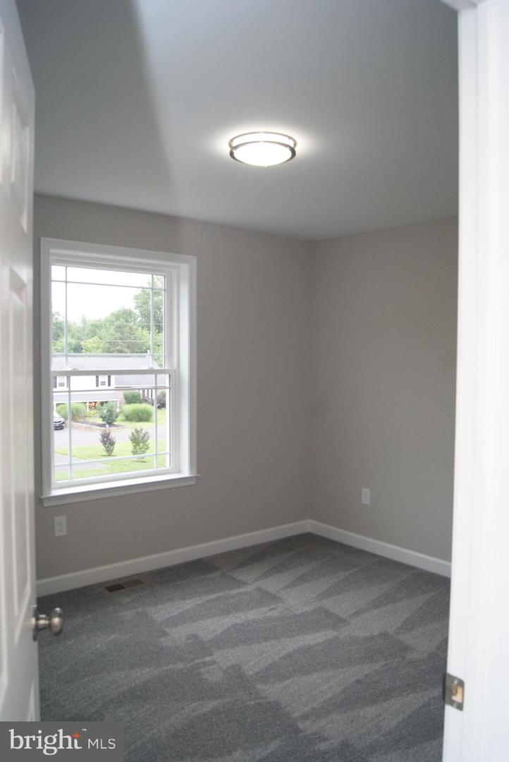 3702 Nichol St Property Photo 60