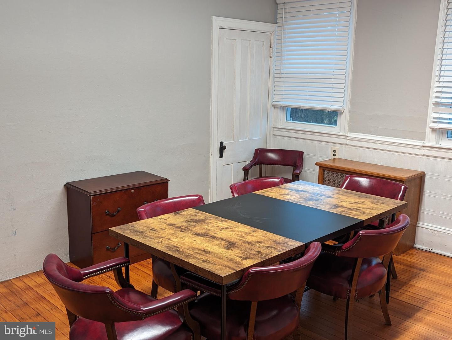344 S Bellevue Ave Property Photo 9