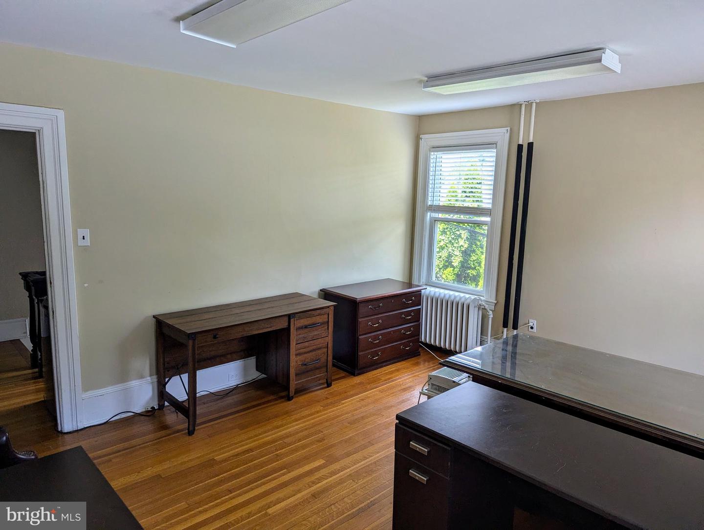 344 S Bellevue Ave Property Photo 15