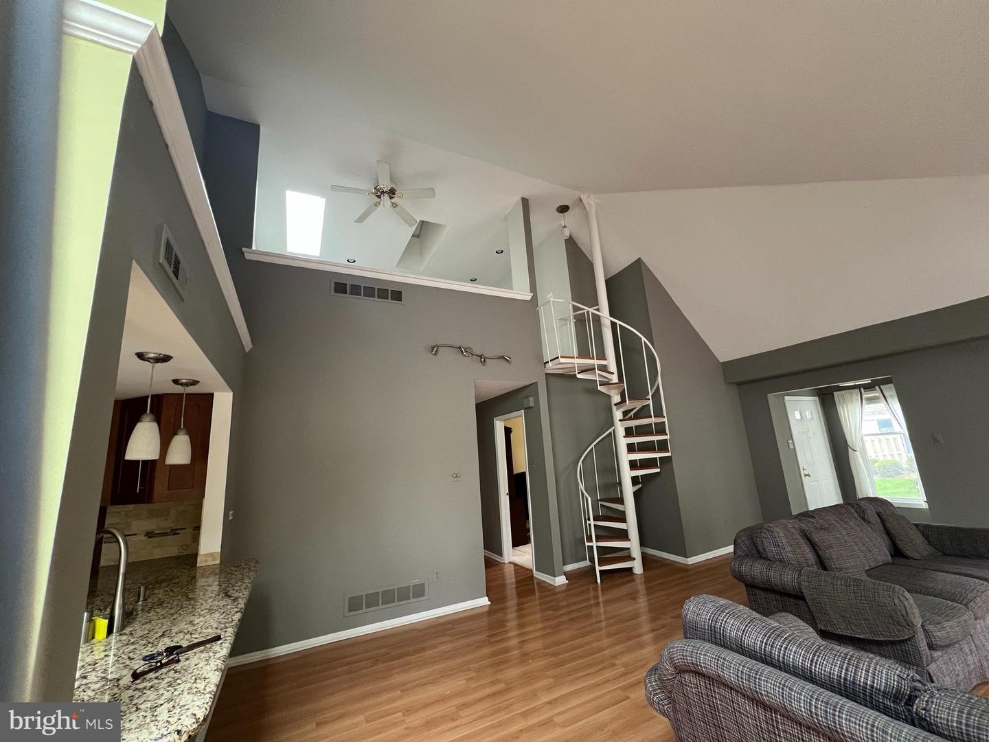 1572 Bud Ln Property Photo 6