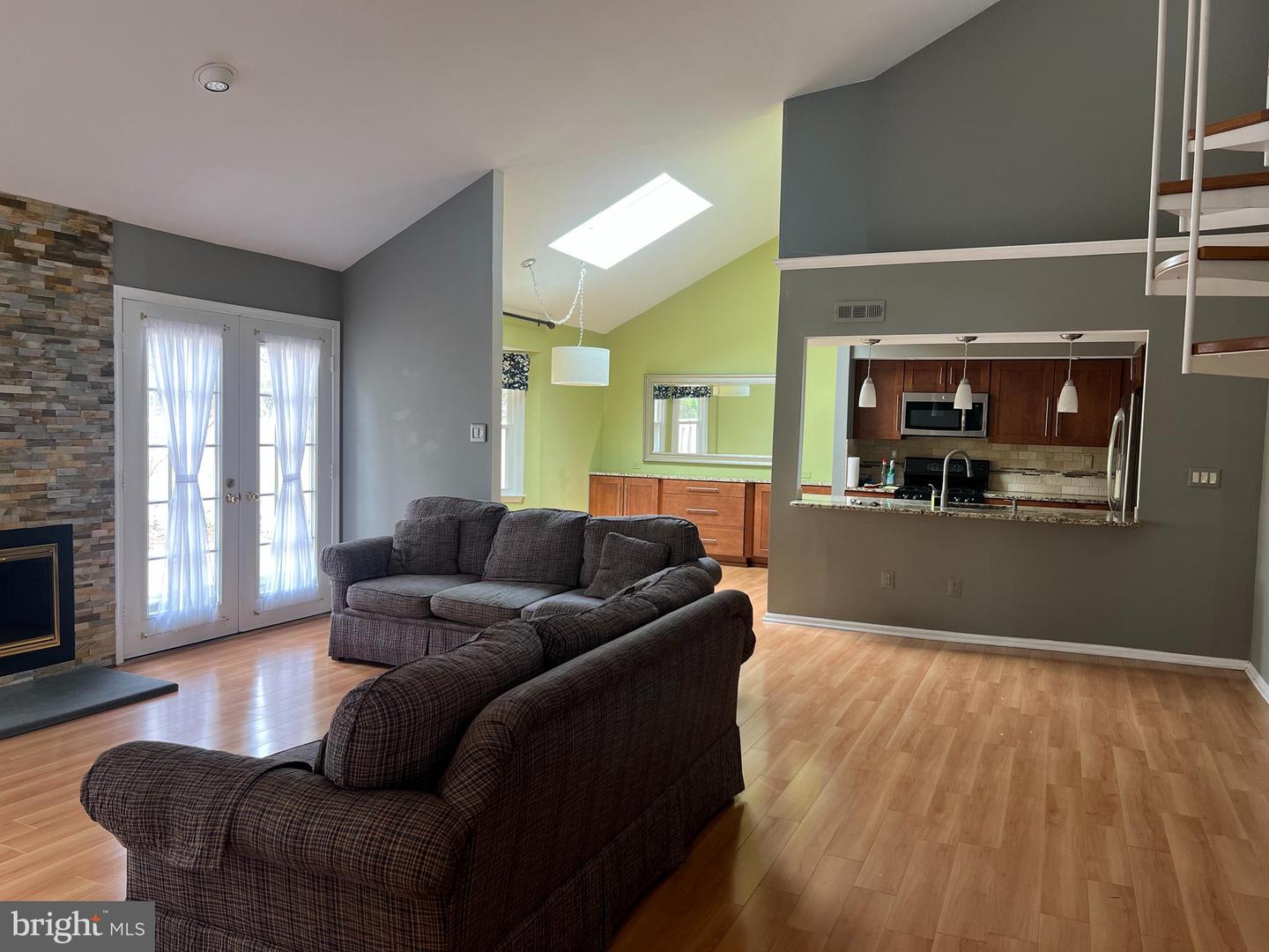 1572 Bud Ln Property Photo 7