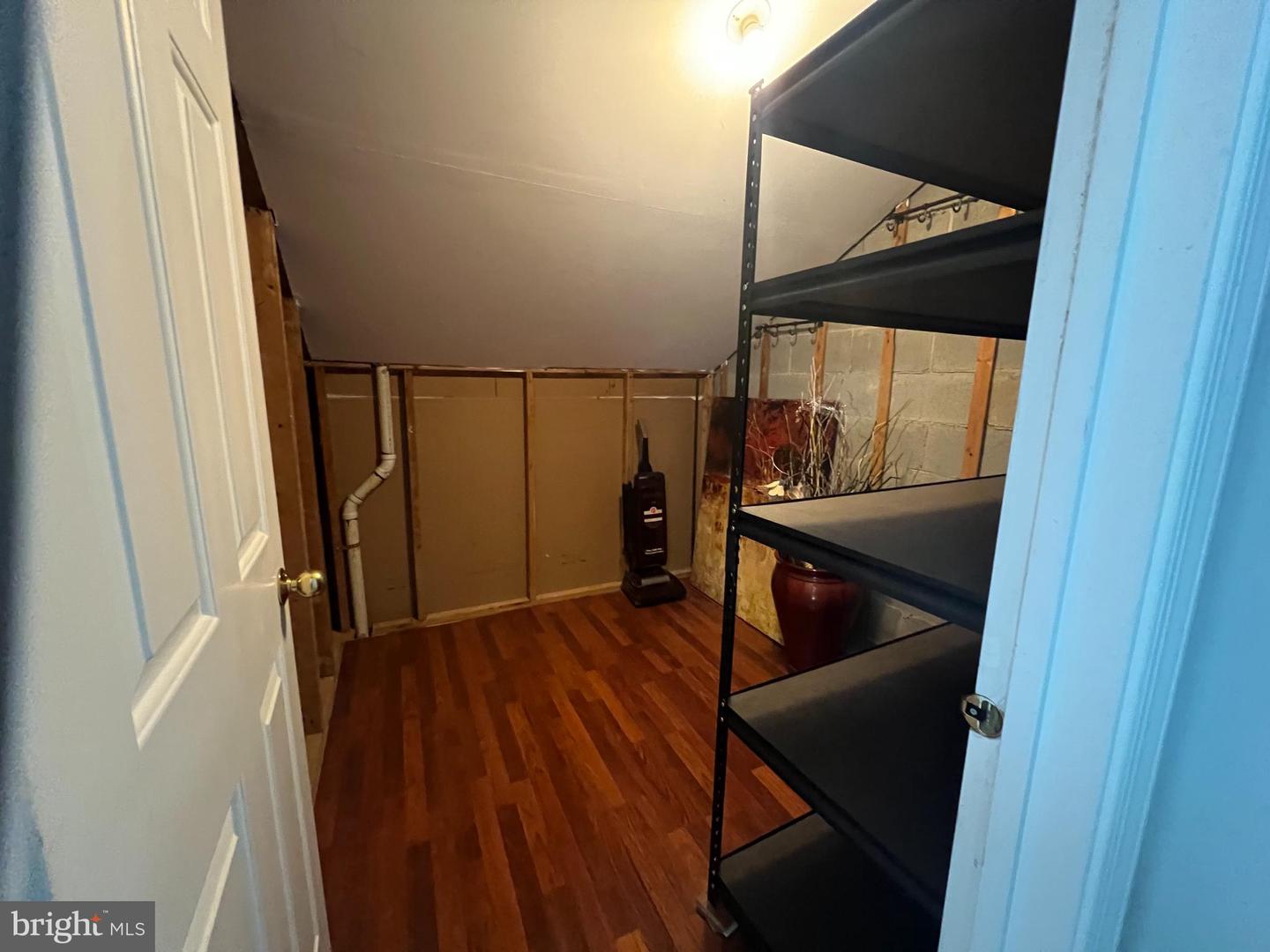 1572 Bud Ln Property Photo 32