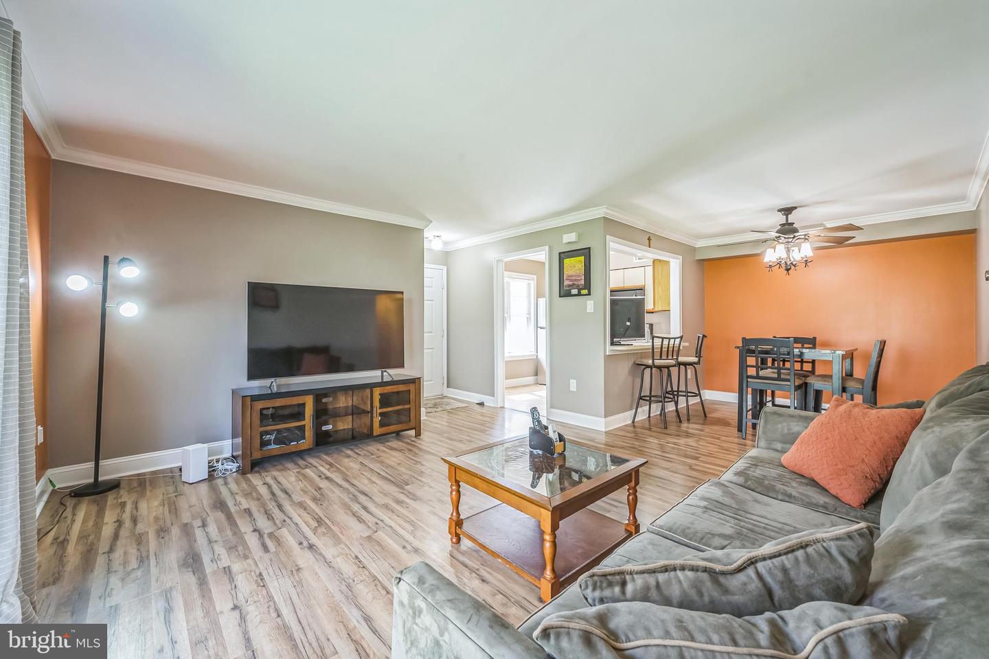704 E Parker St #c1 Property Photo 3