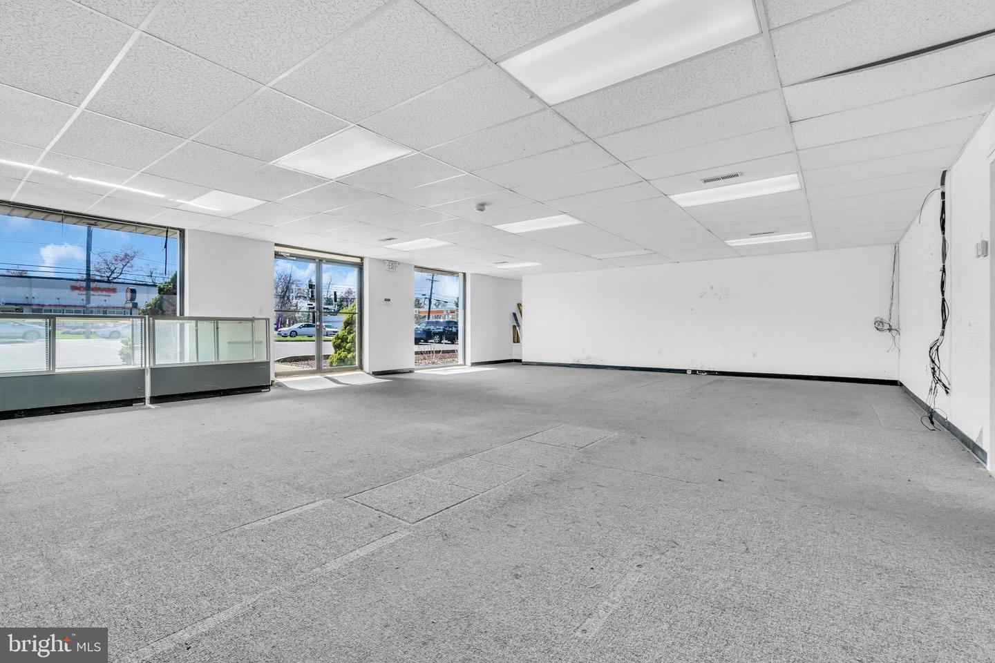 365 W Street Rd Property Photo 5