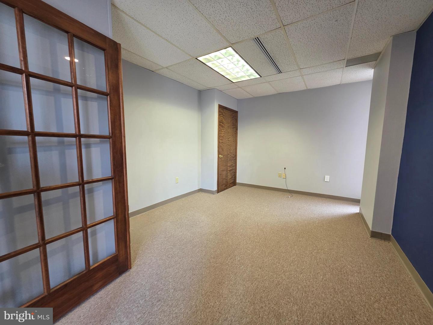 70 W Oakland Ave #203 Property Photo 11