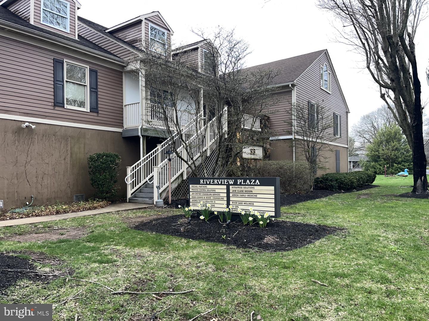 33 S Delaware Ave #204a Property Photo 2