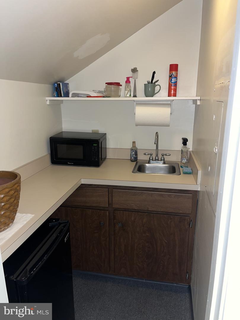 33 S Delaware Ave #204a Property Photo 13