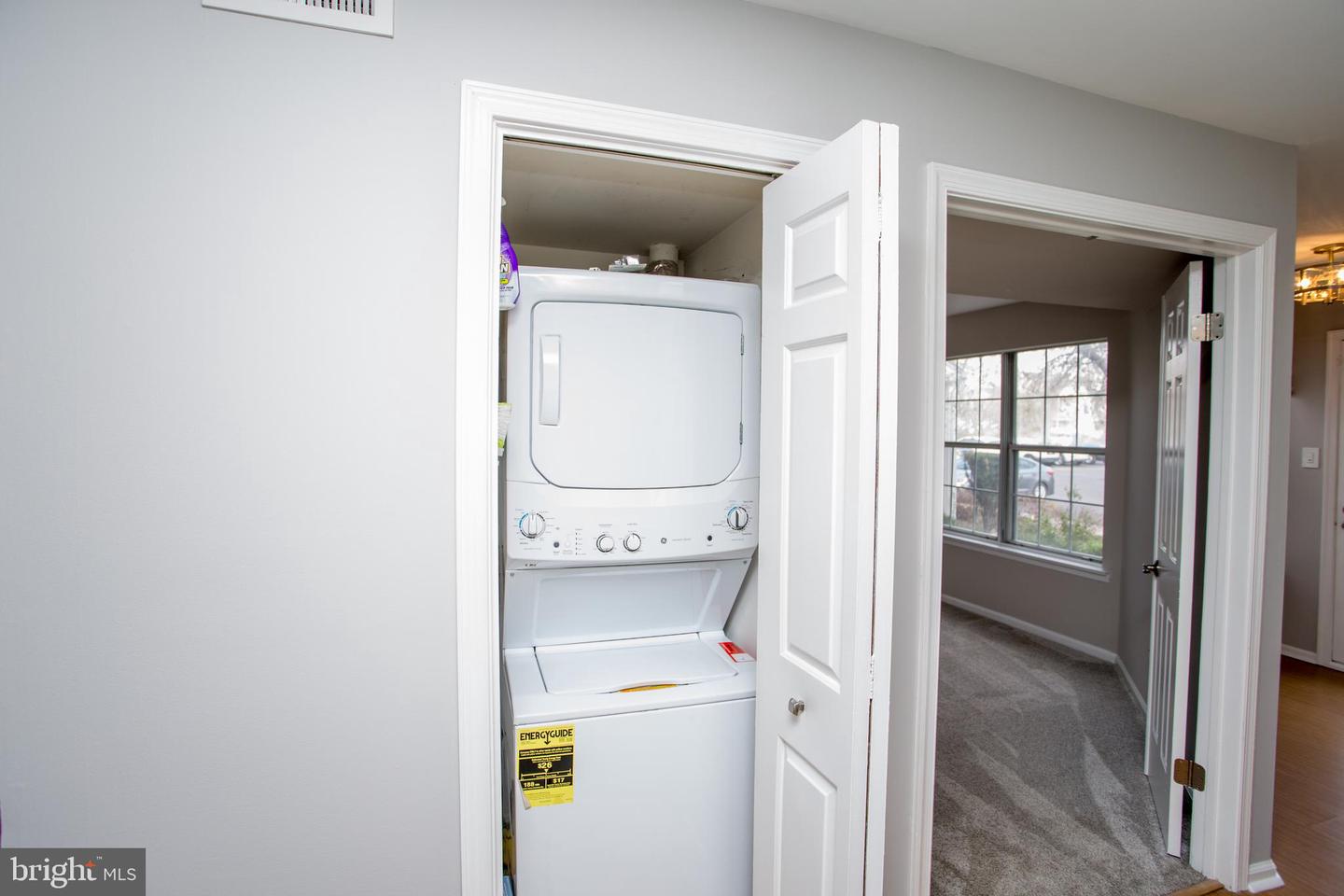22014 Beacon Hill Dr Property Photo 39
