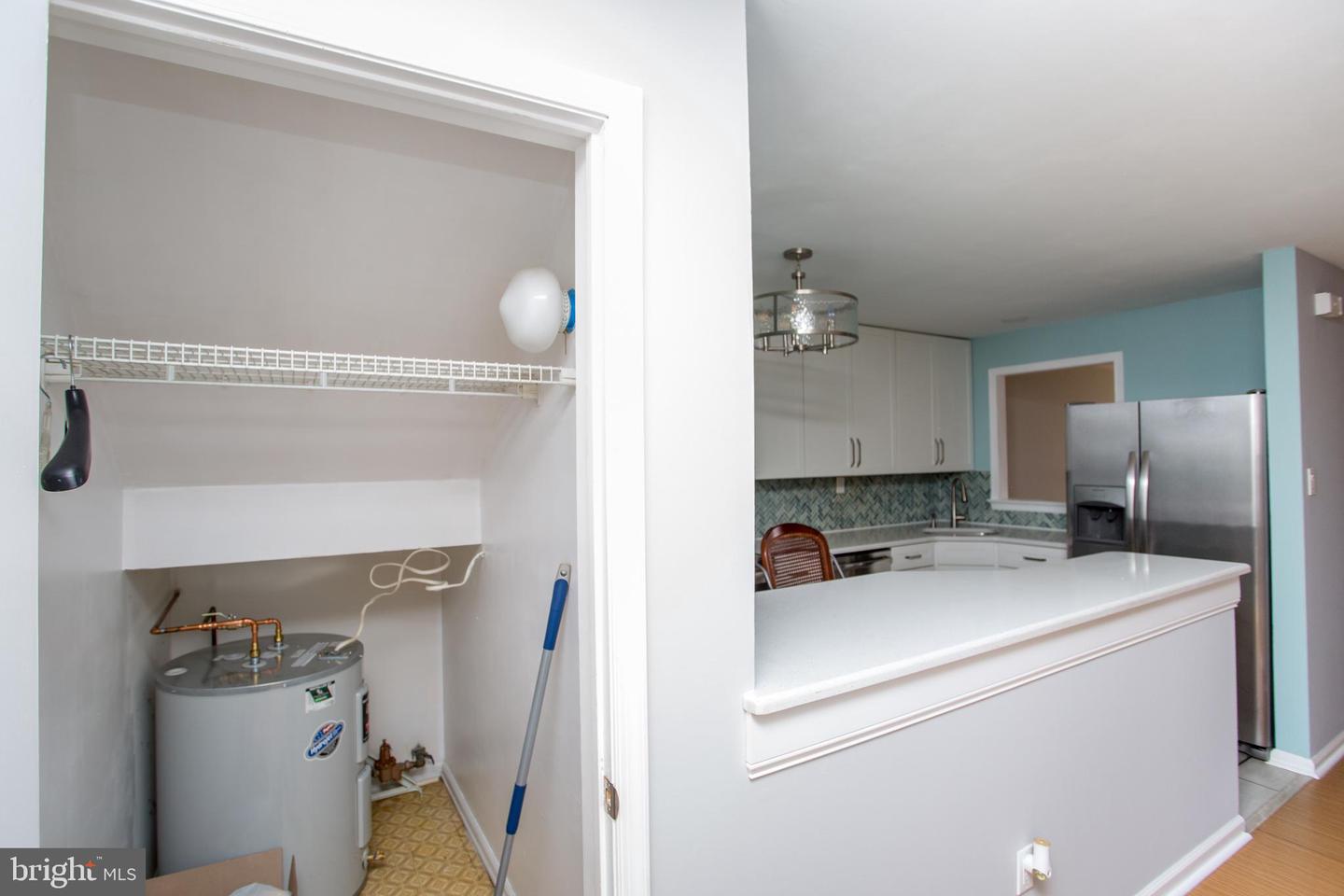 22014 Beacon Hill Dr Property Photo 40