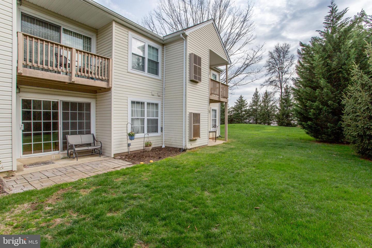 22014 Beacon Hill Dr Property Photo 44