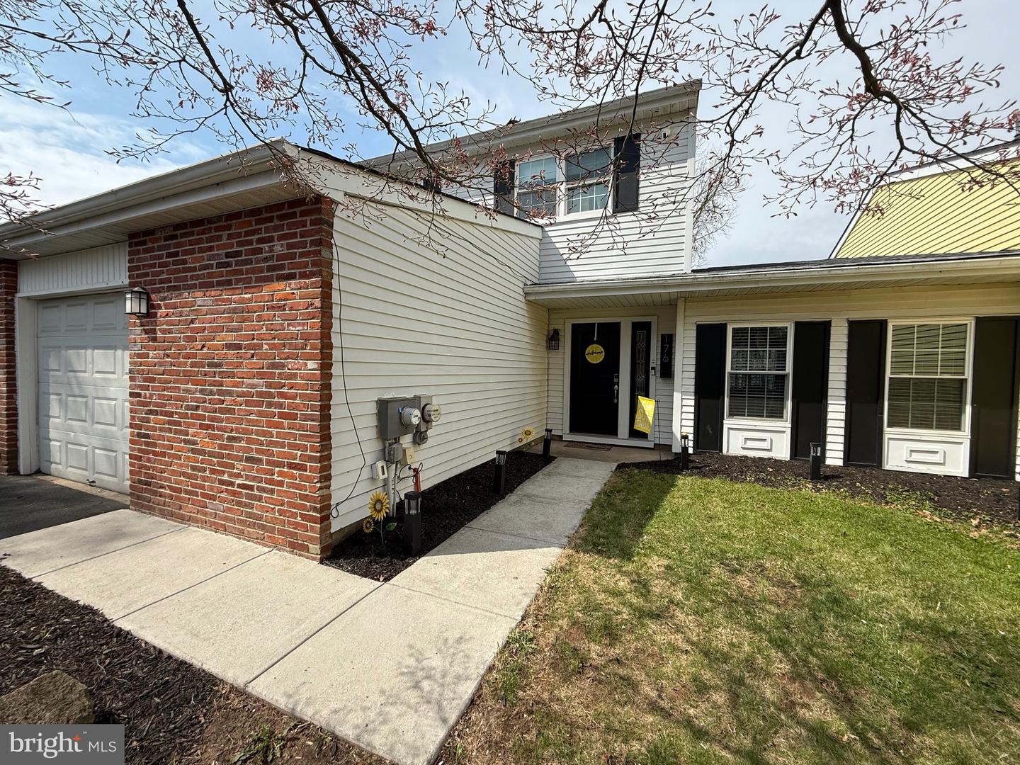 176 Bucks Meadow Ln Property Photo 1