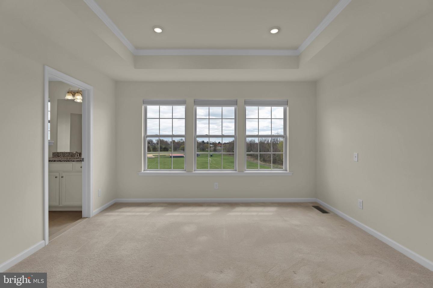 438 Tall Oaks Dr Property Photo 28