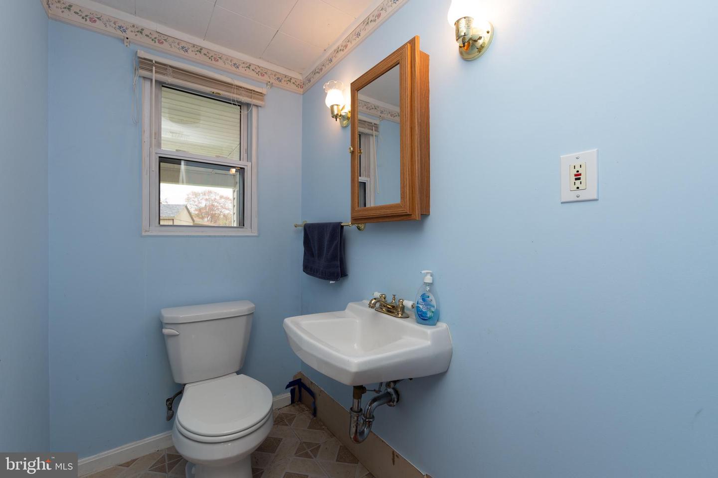 309 Oaktree Dr Property Photo 18