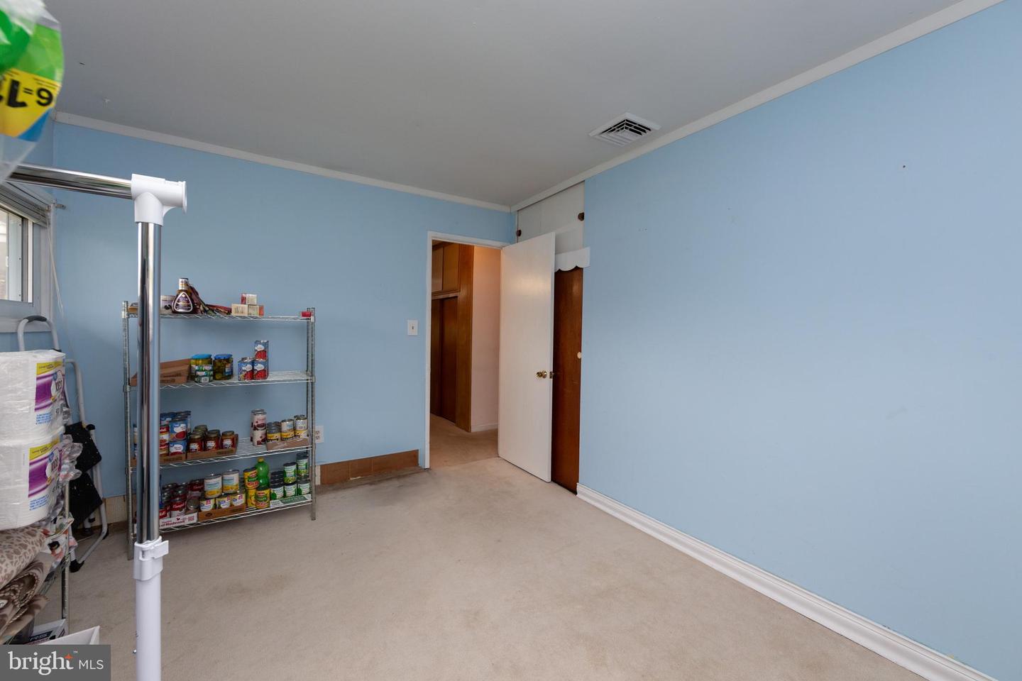 309 Oaktree Dr Property Photo 21