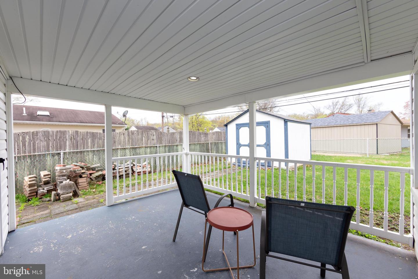 309 Oaktree Dr Property Photo 27