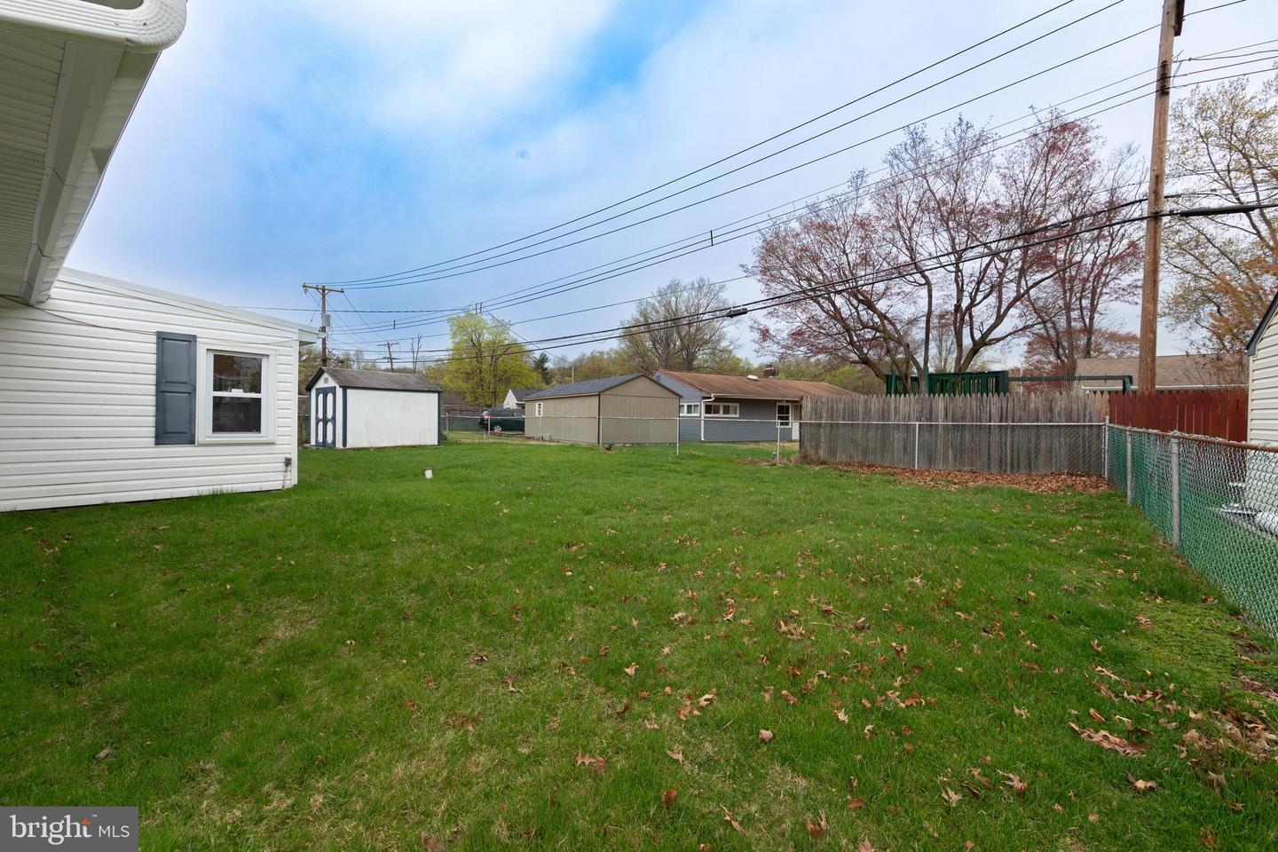 309 Oaktree Dr Property Photo 30