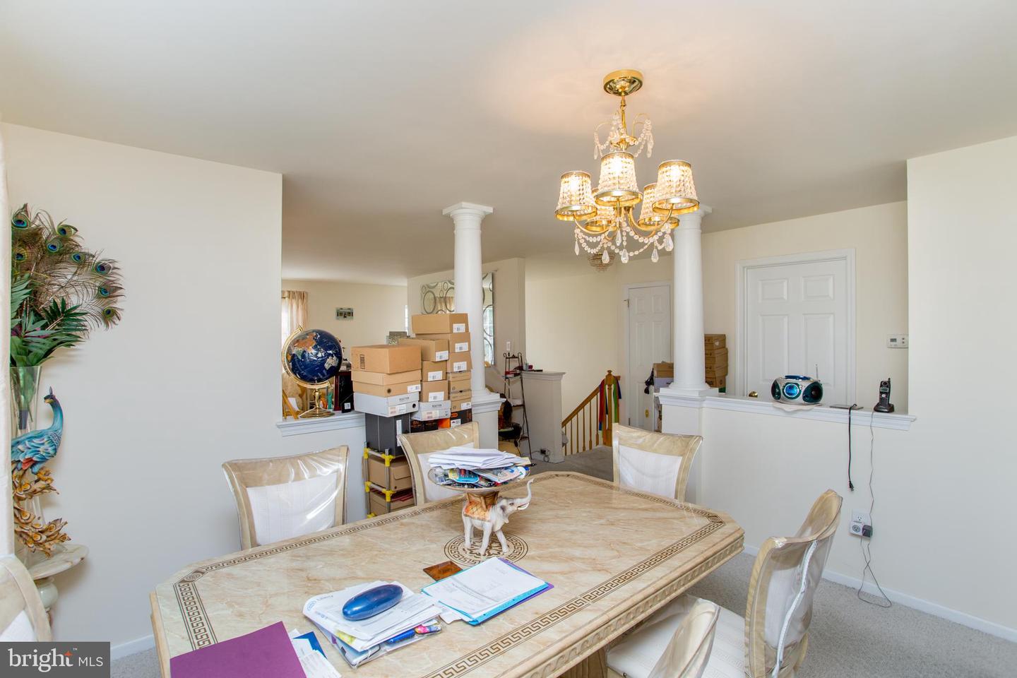 1108 Julian Dr W #w Property Photo 18