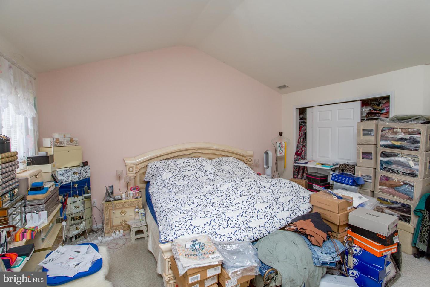 1108 Julian Dr W #w Property Photo 35