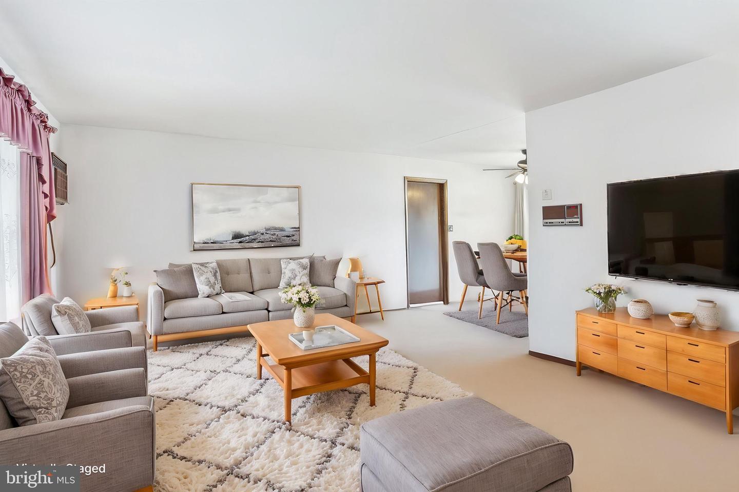 63 Tinsel Rd Property Photo 3