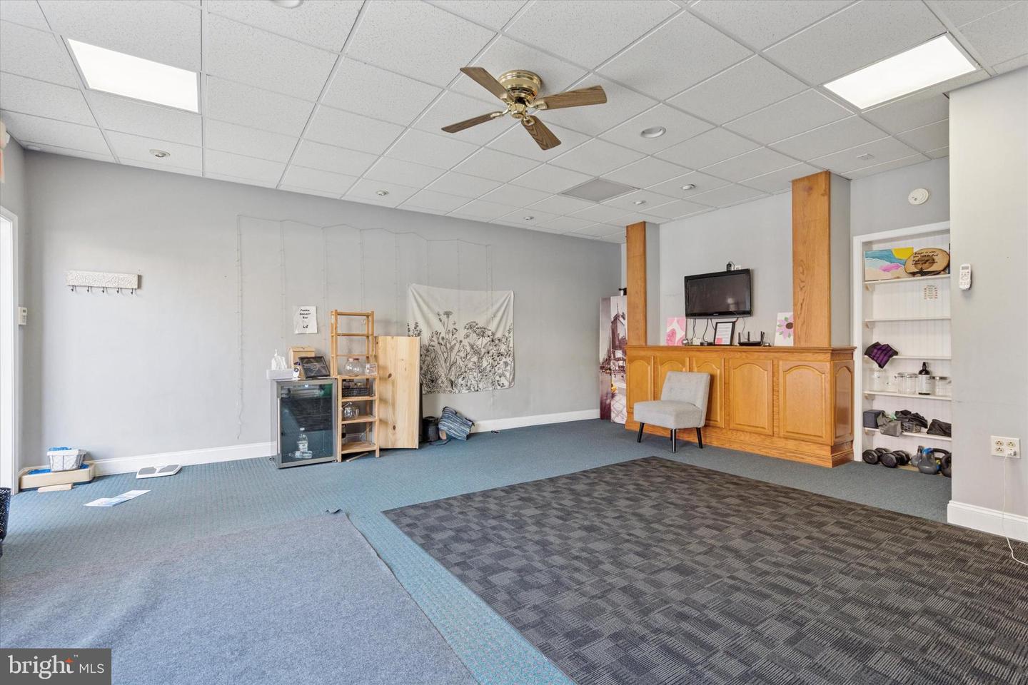 97 Wood St Property Photo 3