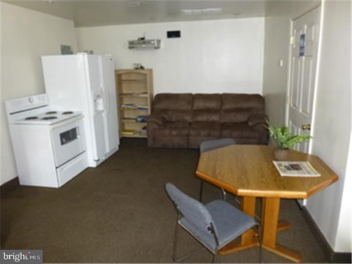 829 Bristol Pike Property Photo 15
