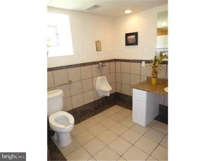 829 Bristol Pike Property Photo 16