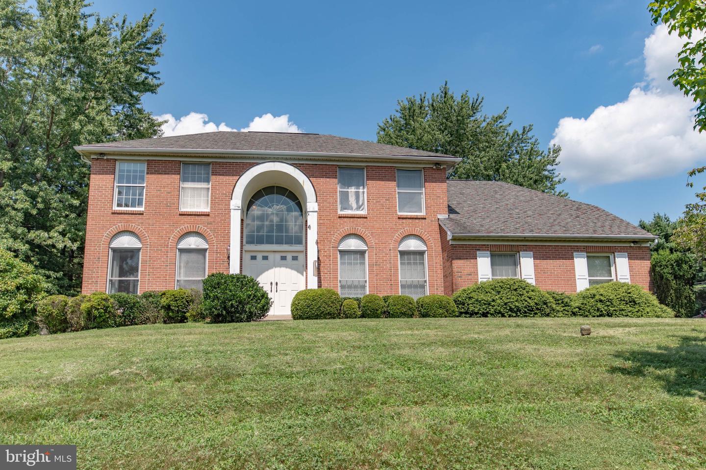 3 Tanyard Rd Property Photo 1
