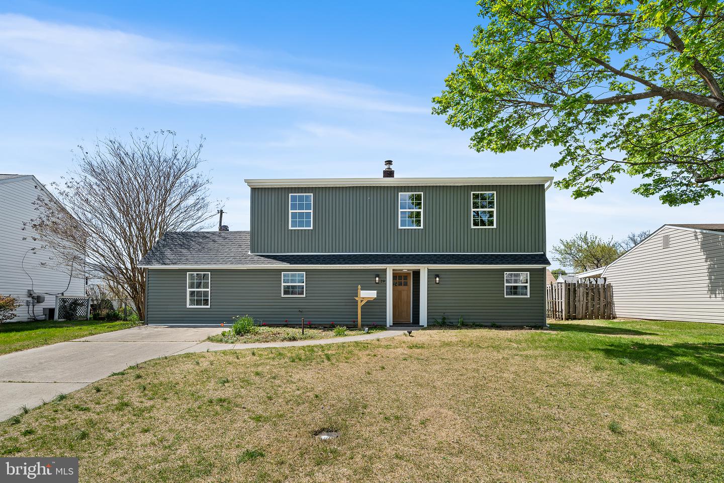 19 Narcissus Ln Property Photo
