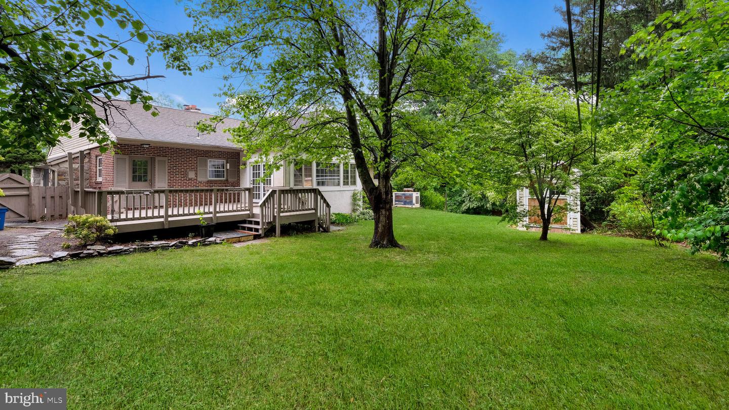 342 Green St Property Photo 51
