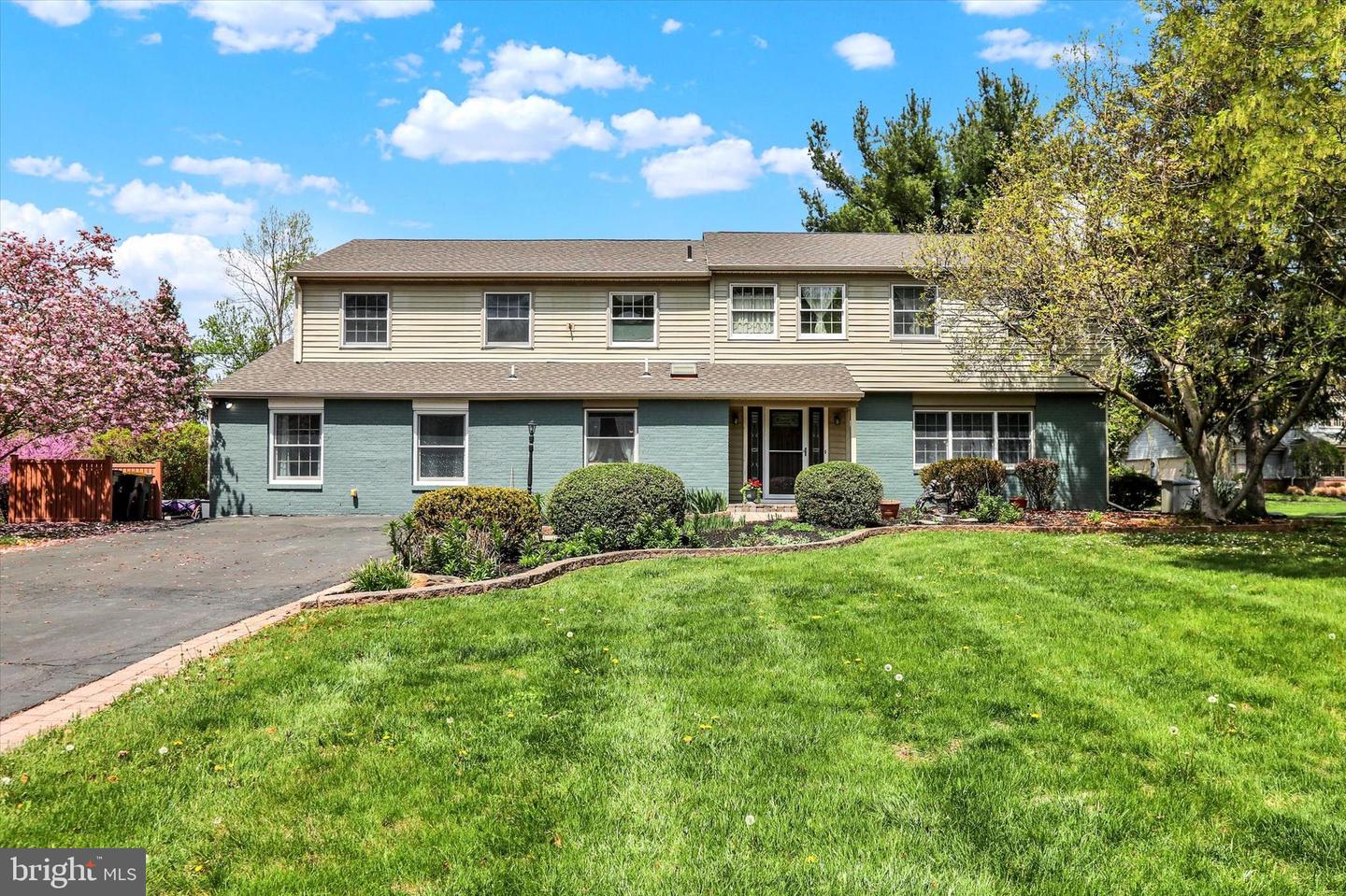83 Winding Ln Property Photo 1