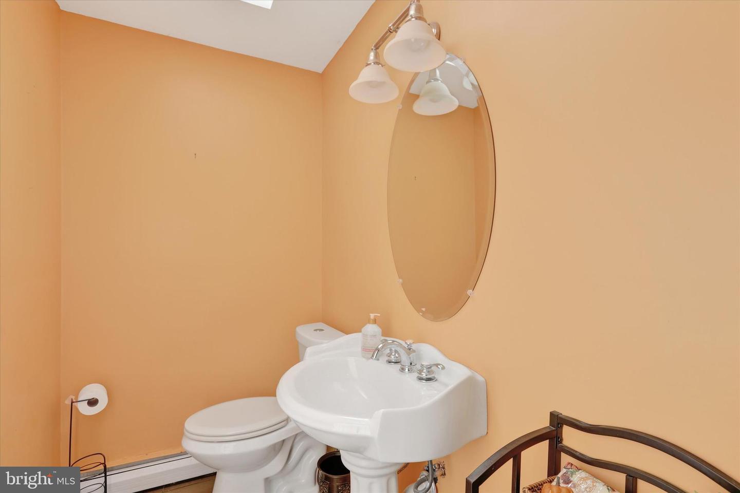83 Winding Ln Property Photo 17