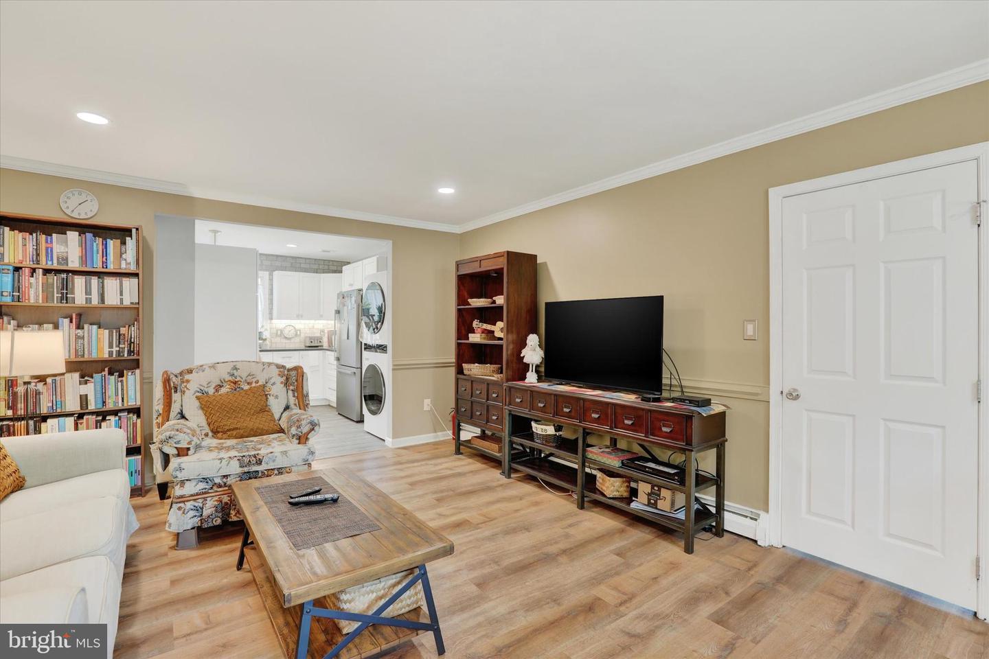 83 Winding Ln Property Photo 33
