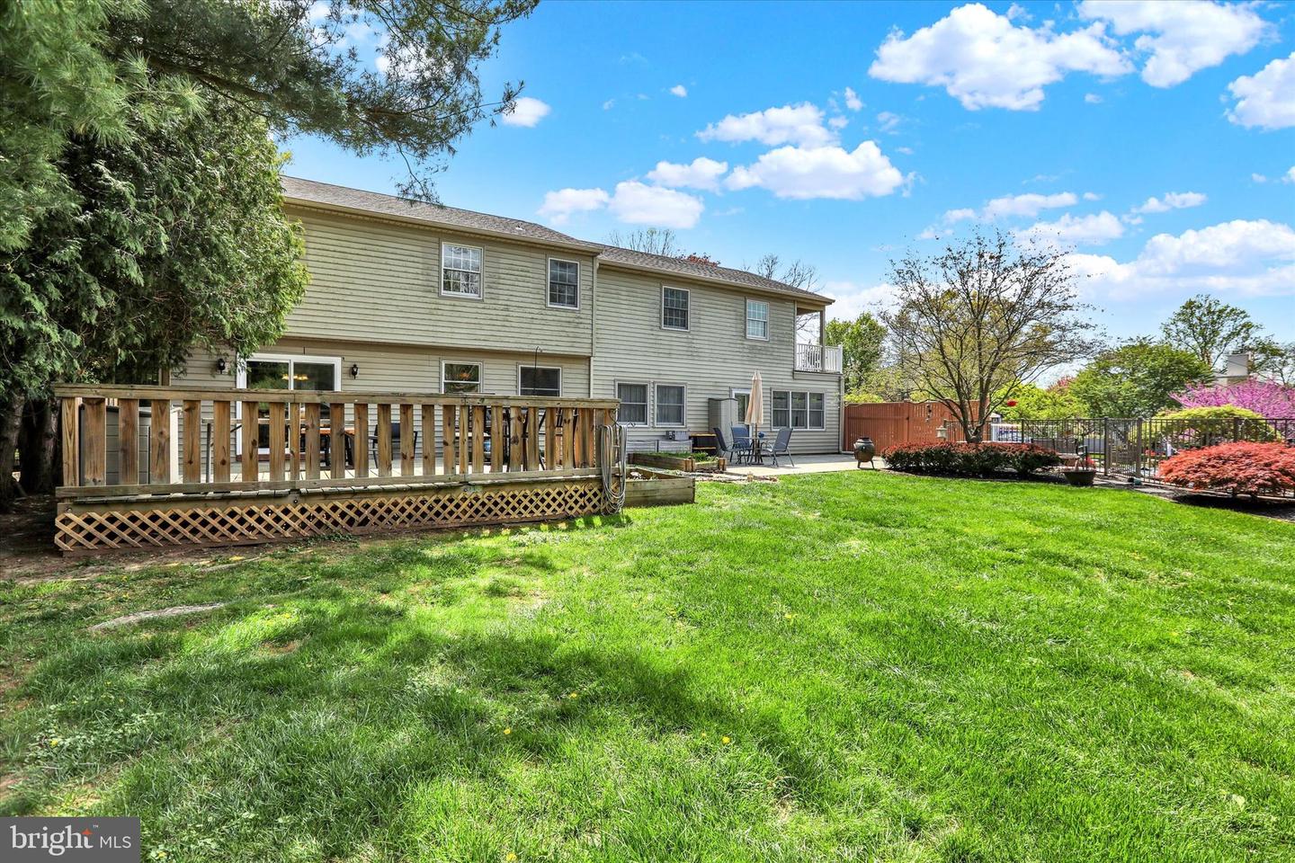 83 Winding Ln Property Photo 48