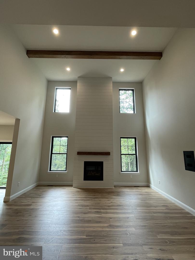 1625 Canary Rd Property Photo 3